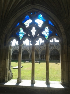 A Canterbury-i Katedrális udvara